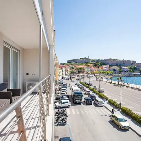 Lungomare - Goelba Apartmán